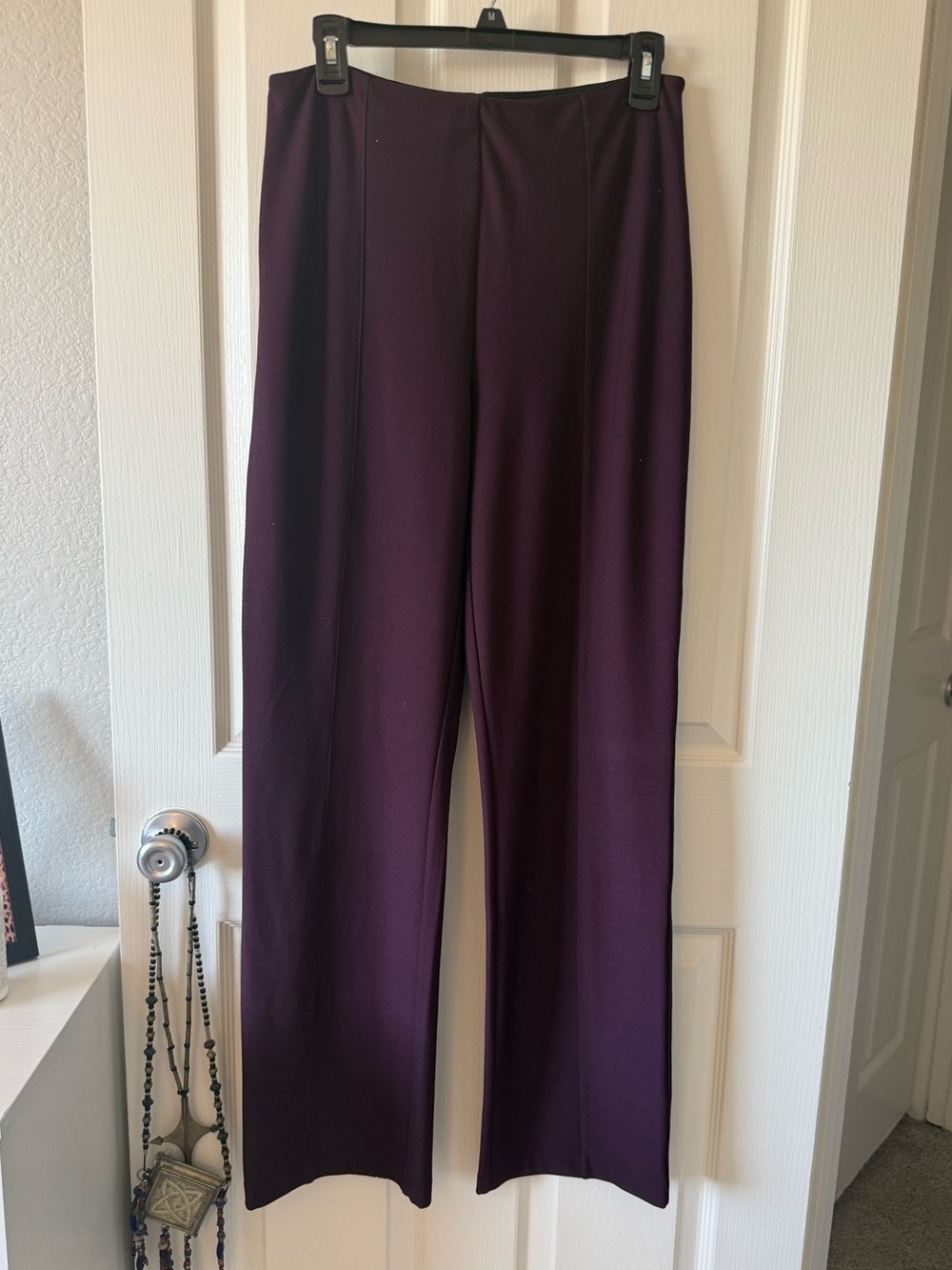 LYSSÉ Purple Wide Leg / Straight Leg Trousers Pants Size Large EUC
